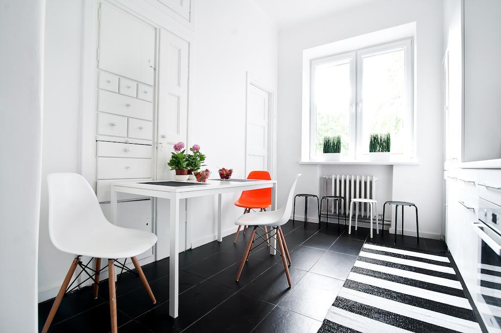 Extra Hostel "Easy Kaunas" Luaran gambar